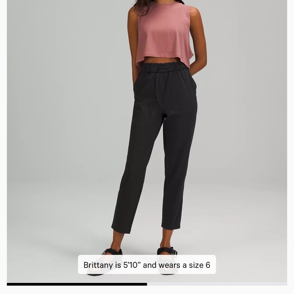 Lululemon straight joggers size 8